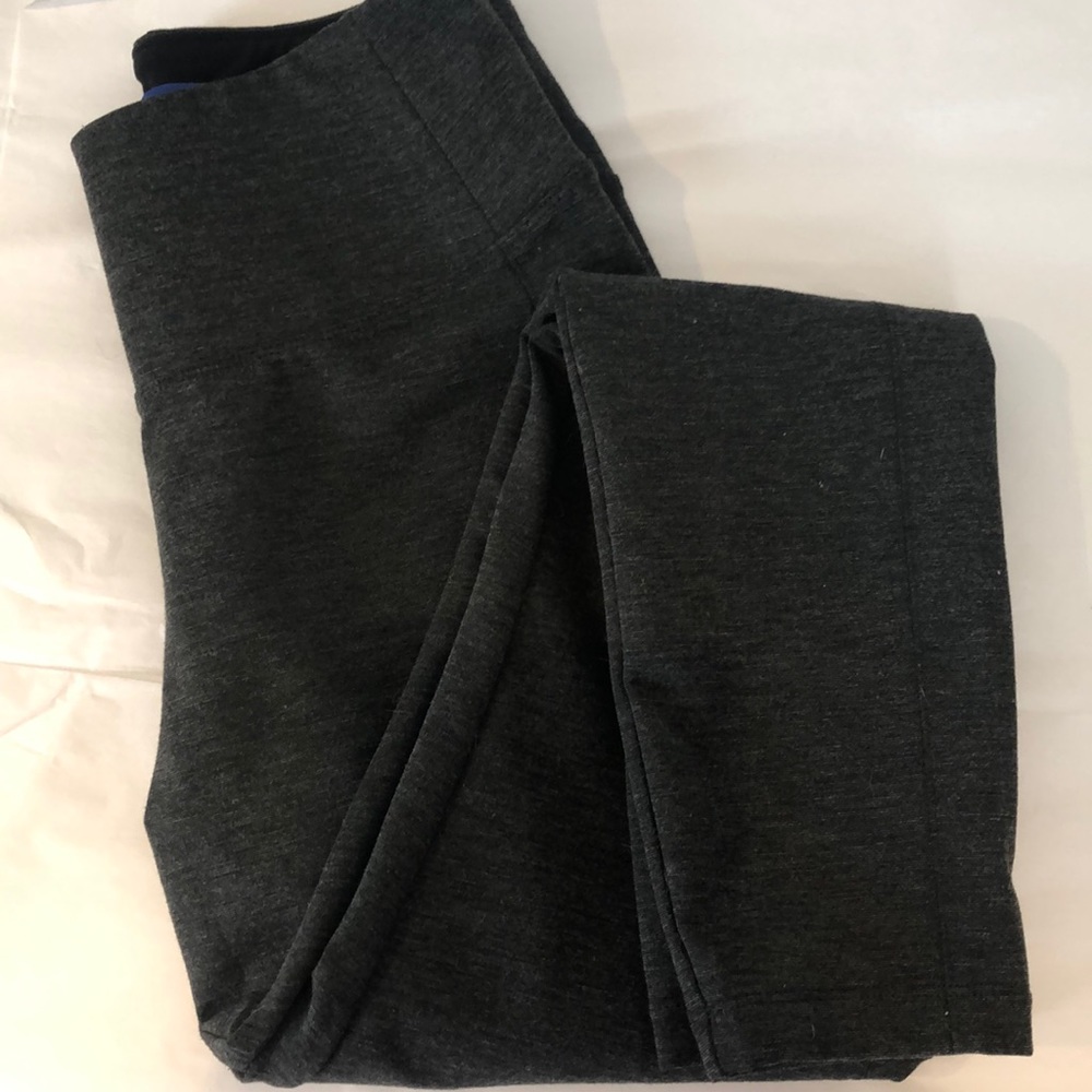 Apt 9 gray leggings